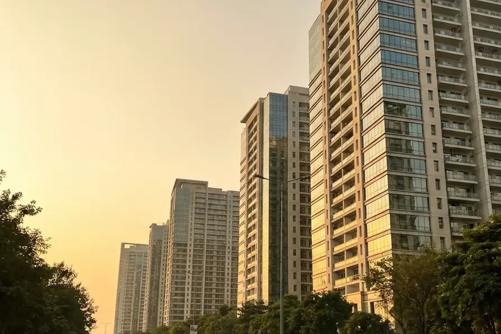 DLF Phase 2-3 apartment towers Gurgaon